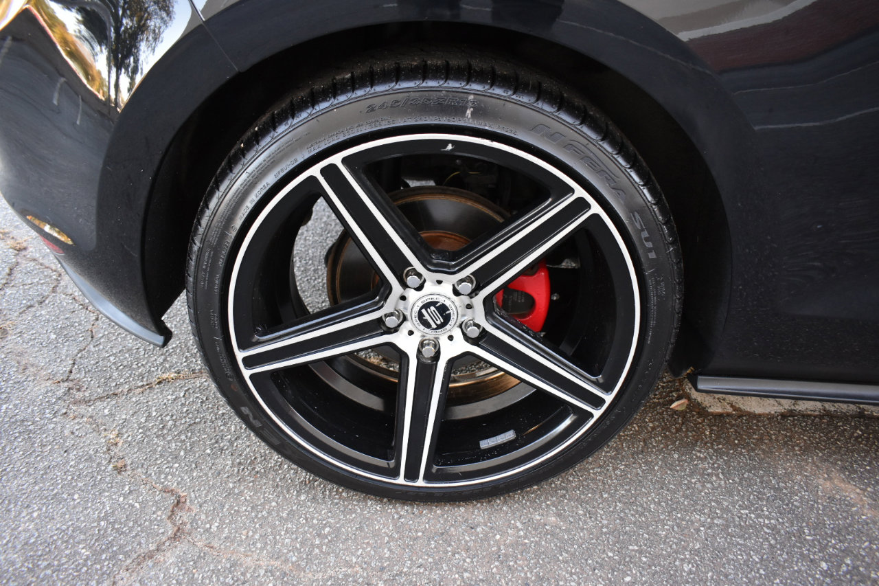 Used 2015 Volkswagen GTI S image 32