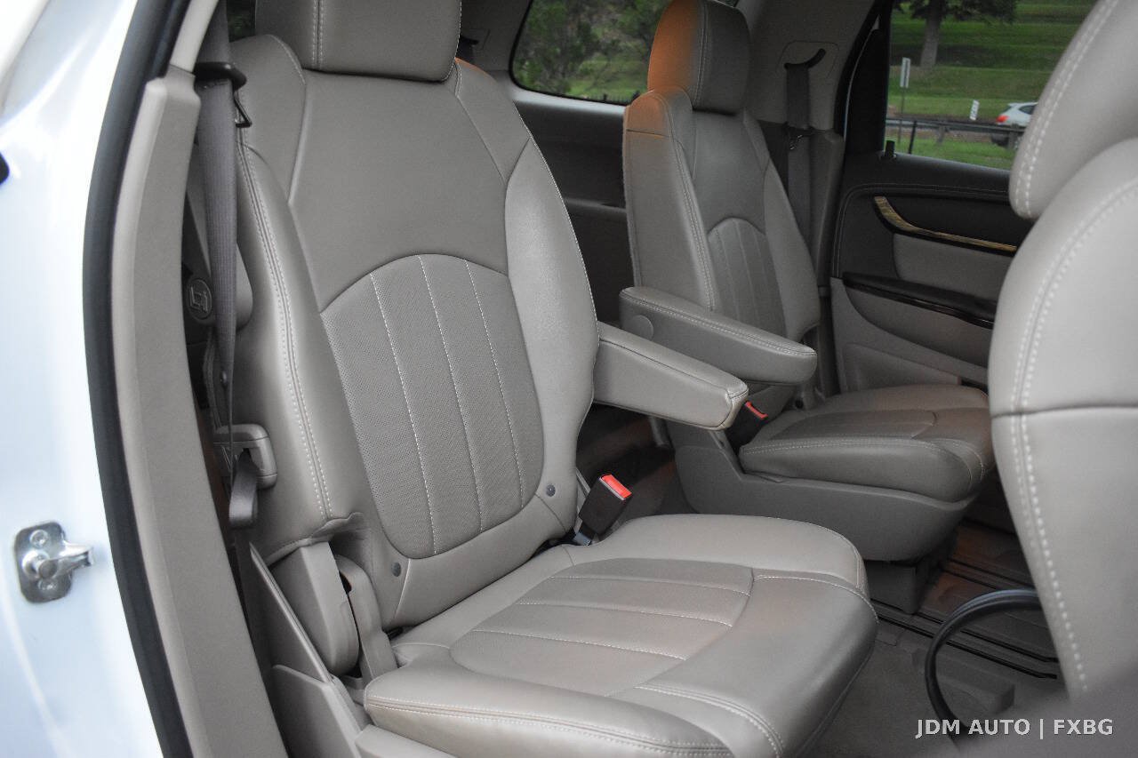 Used 2016 GMC Acadia Denali AWD/4WD image 15