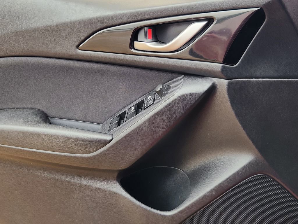 Used 2015 MAZDA MAZDA3 i Touring FWD image 22