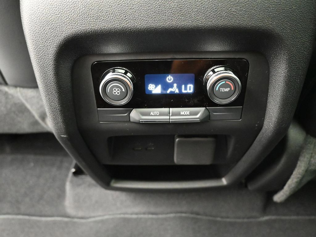 New 2026 Buick Enclave Sport Touring w/ Super Cruise Package image 23