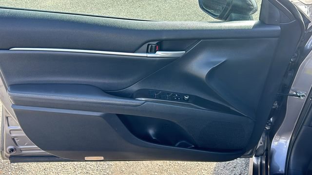 Used 2023 Toyota Camry XSE image 16