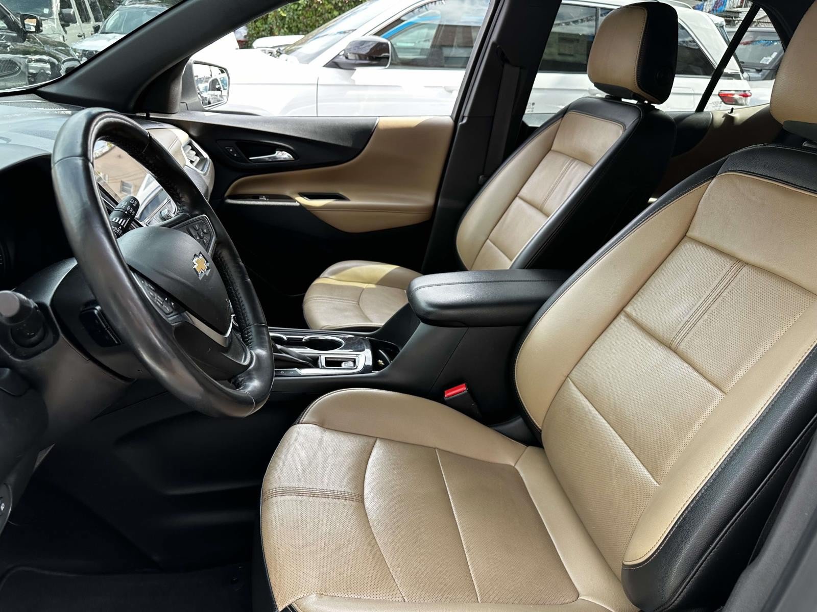 Used 2022 Chevrolet Equinox Premier AWD/4WD image 15