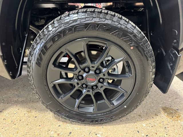 Used 2022 Toyota Tundra Limited w/ TRD Off-Road Package image 33