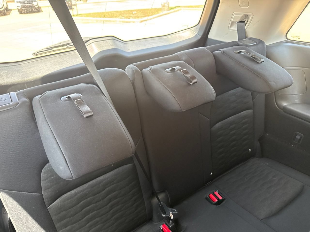 Certified 2025 Nissan Pathfinder SV FWD image 32