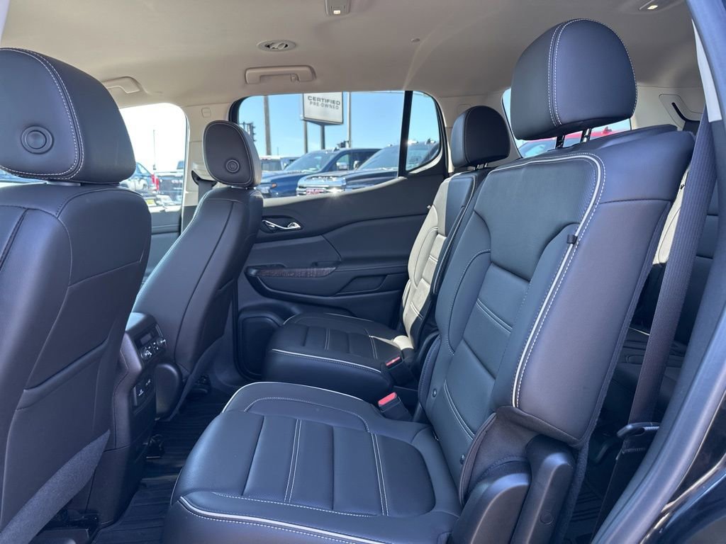Used 2023 GMC Acadia Denali w/ Trailering Package image 13