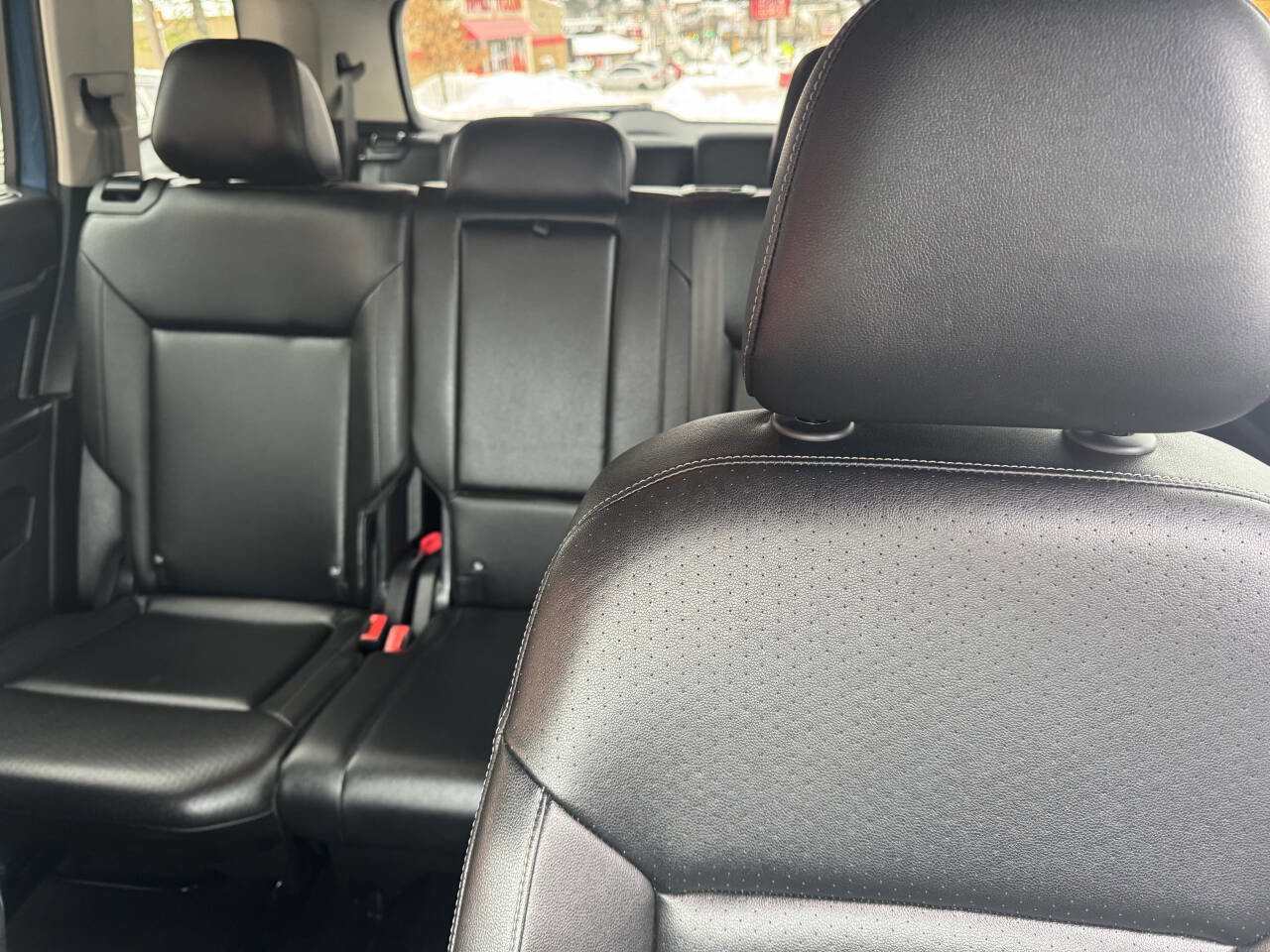 Used 2019 Volkswagen Atlas SE w/ Towing Package AWD/4WD image 33