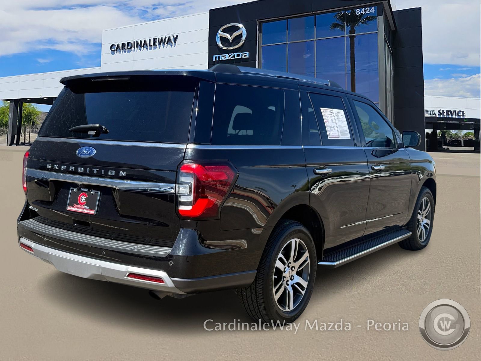 Used 2023 Ford Expedition Limited RWD image 7