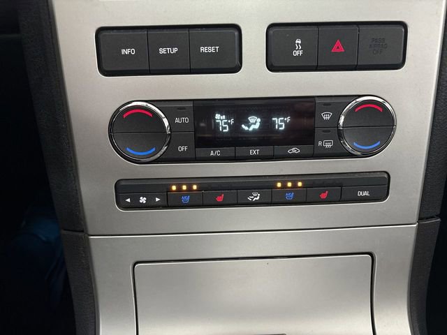 Used 2010 Lincoln MKX AWD image 41