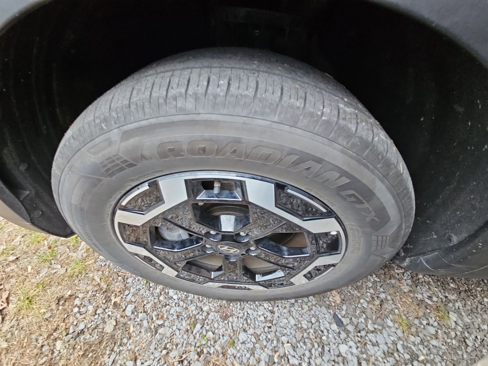 Used 2025 Hyundai Santa Fe SEL image 7