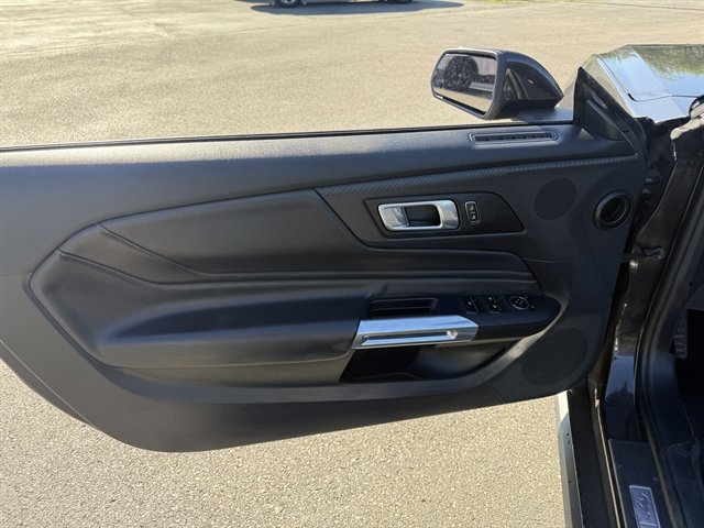 Used 2024 Ford Mustang Premium RWD image 33