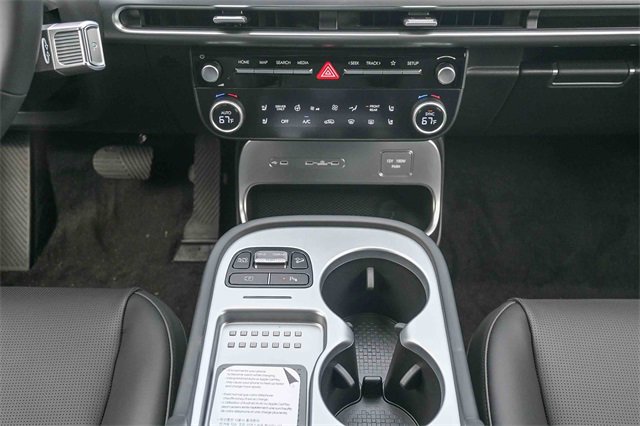 New 2026 Hyundai Ioniq 9 SEL image 15