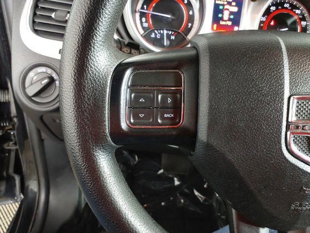 Used 2017 Dodge Journey SE image 25
