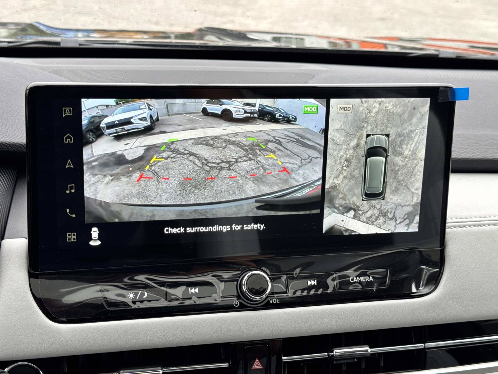 New 2026 Mitsubishi Outlander SE FWD image 25