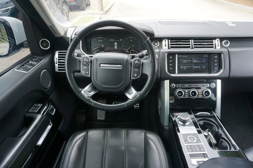 Used 2016 Land Rover Range Rover Supercharged AWD/4WD image 4