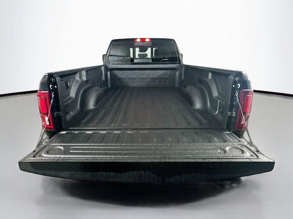 New 2025 RAM 3500 Laramie AWD/4WD image 16