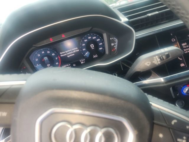 Used 2020 Audi Q3 2.0T Premium w/ Convenience Package AWD/4WD image 6
