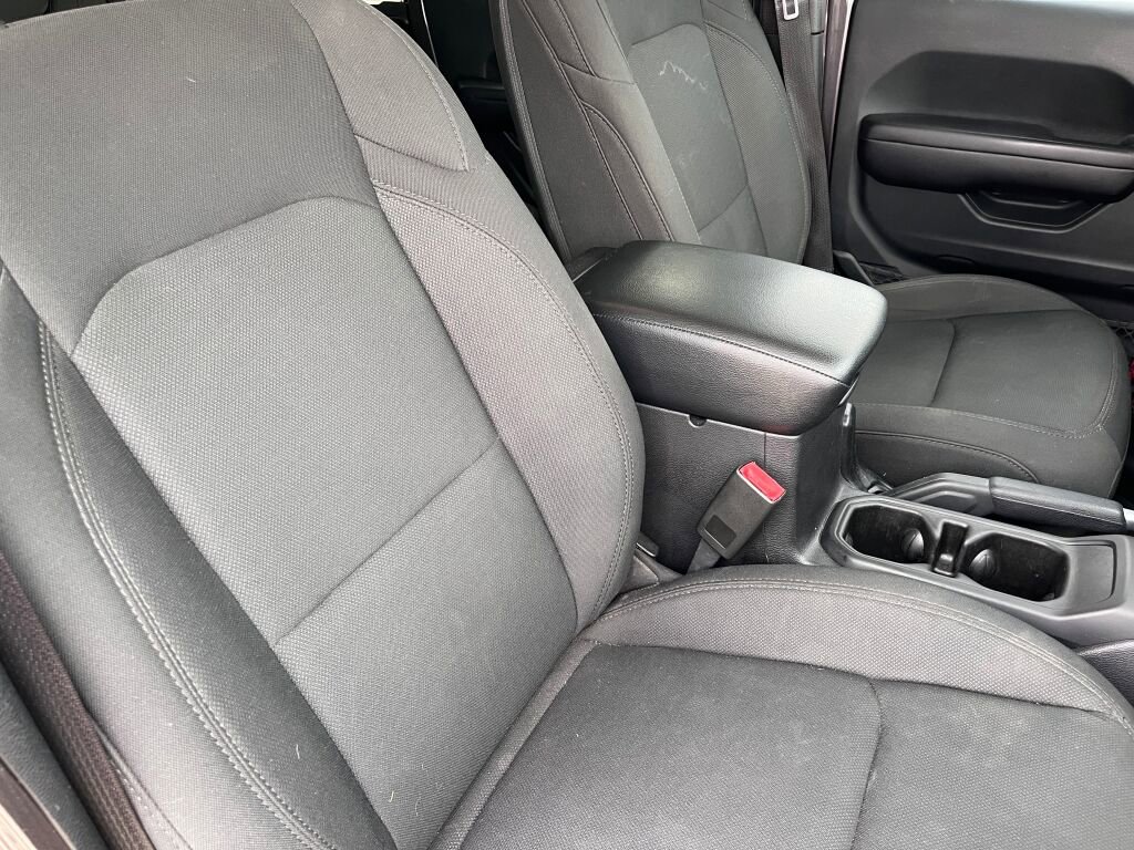 Used 2018 Jeep Wrangler Unlimited Sport S AWD/4WD image 29