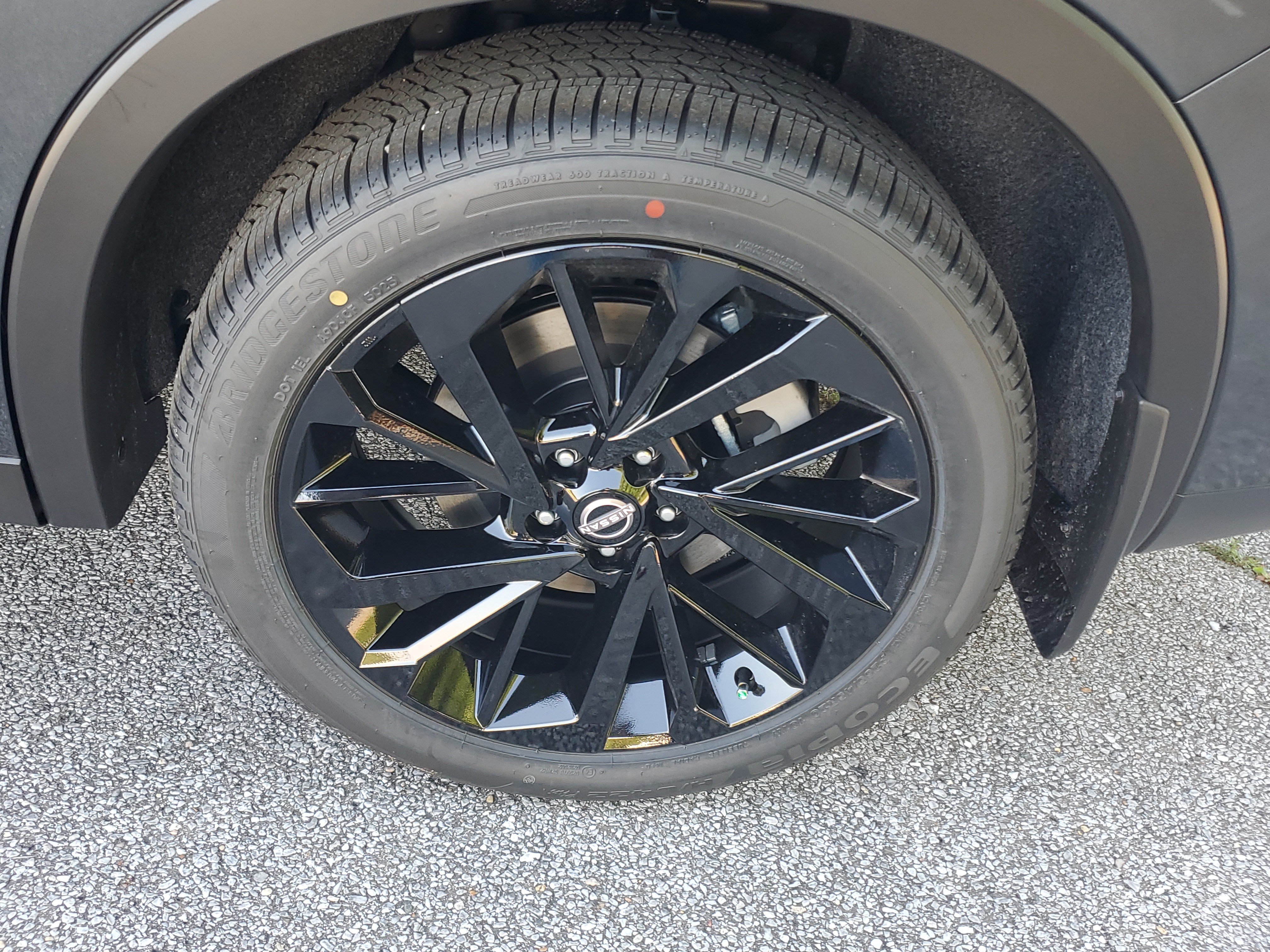 New 2026 Nissan Rogue SL AWD/4WD image 23