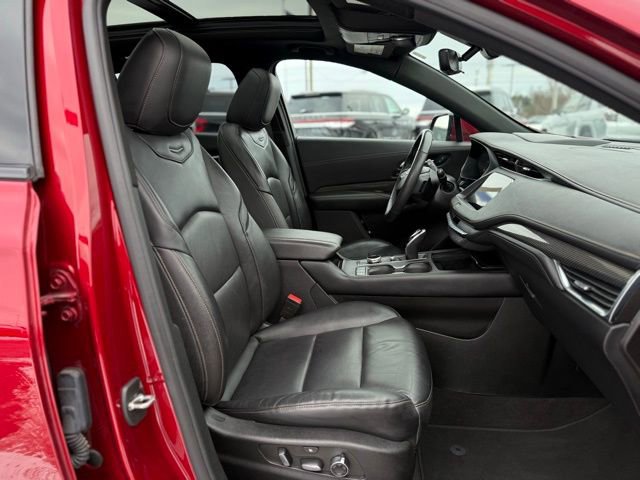 Used 2022 Cadillac XT4 Sport image 21