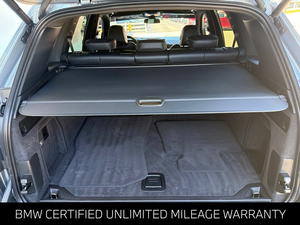 Used 2024 BMW X5 xDrive40i w/ Premium Package AWD/4WD image 11
