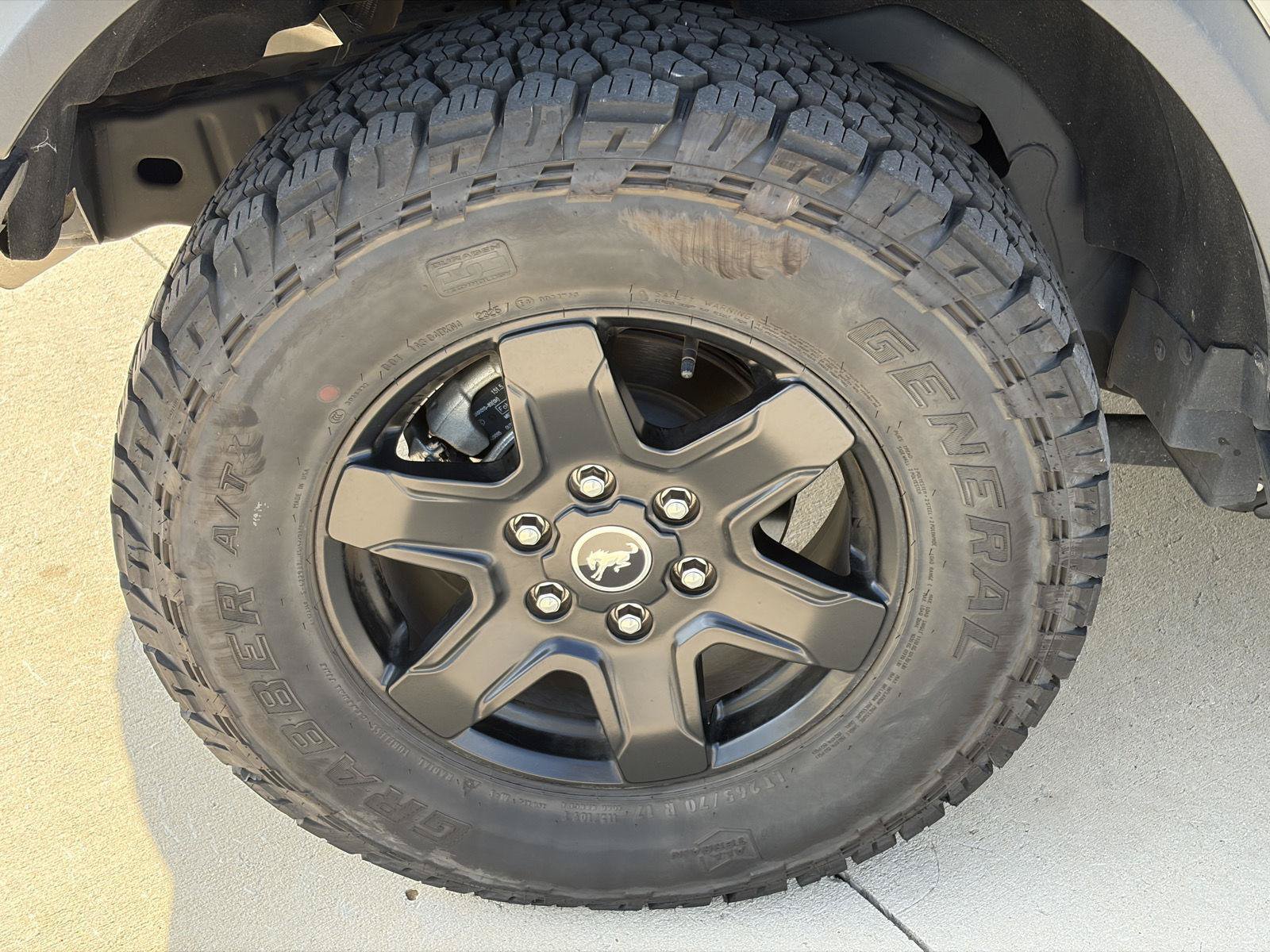 Used 2025 Ford Bronco Outer Banks AWD/4WD image 24