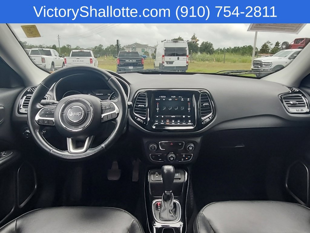 Used 2019 Jeep Compass Latitude FWD image 4