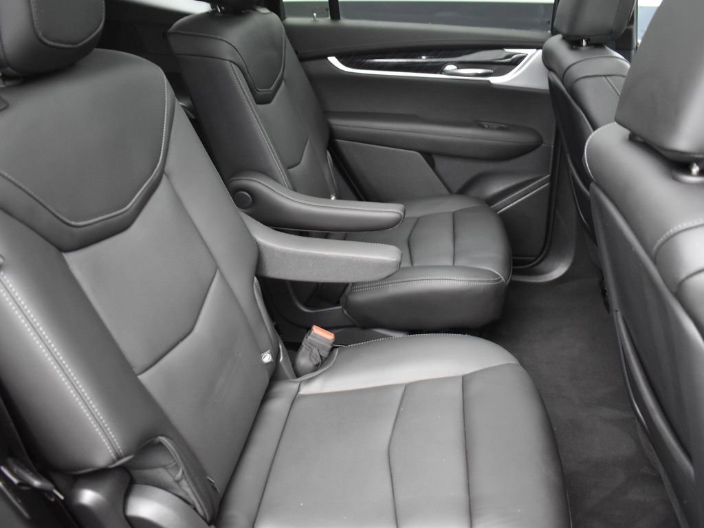 Used 2024 Cadillac XT6 Premium Luxury w/ Technology Package image 33