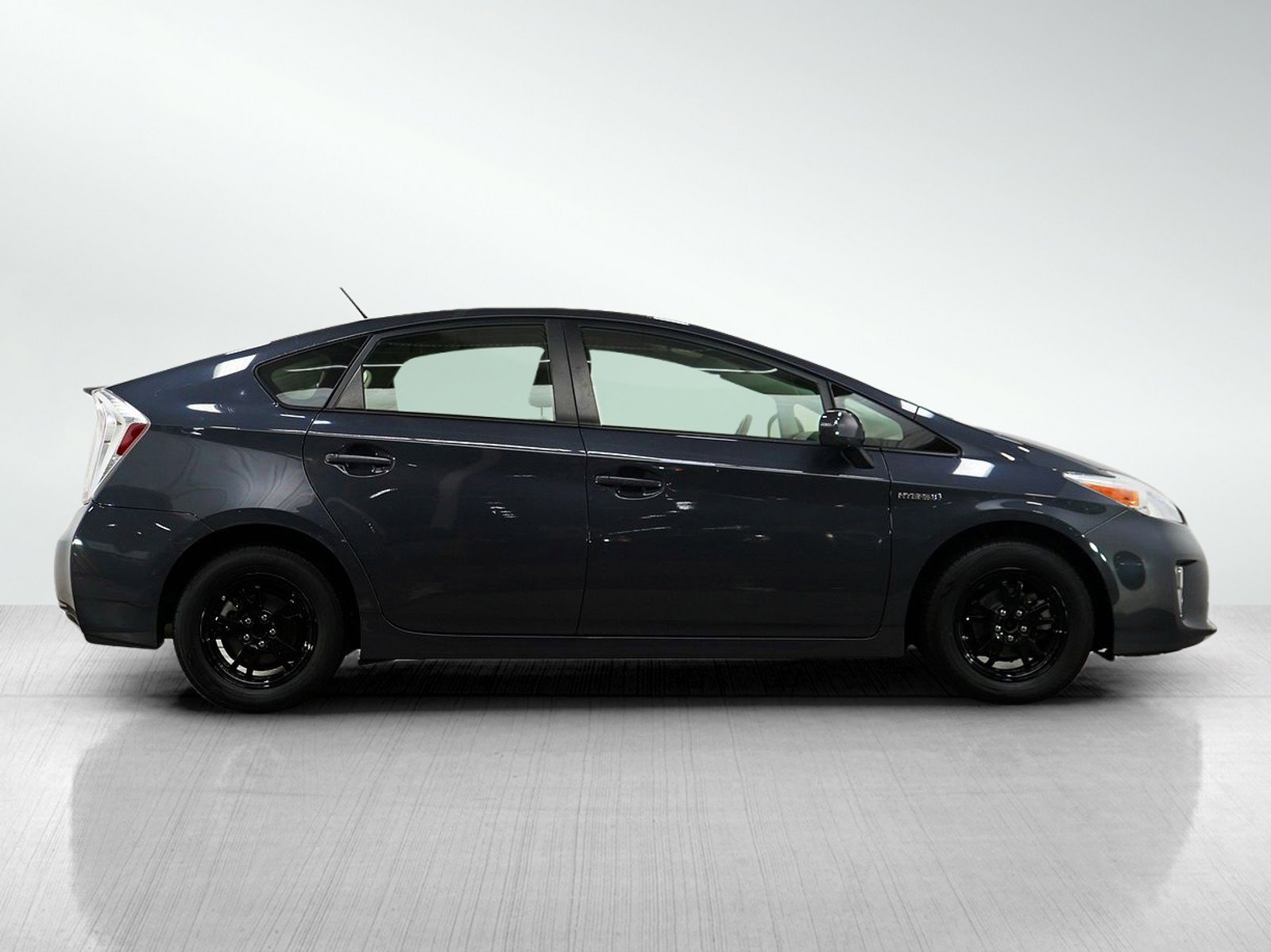 Used 2013 Toyota Prius Four FWD image 6