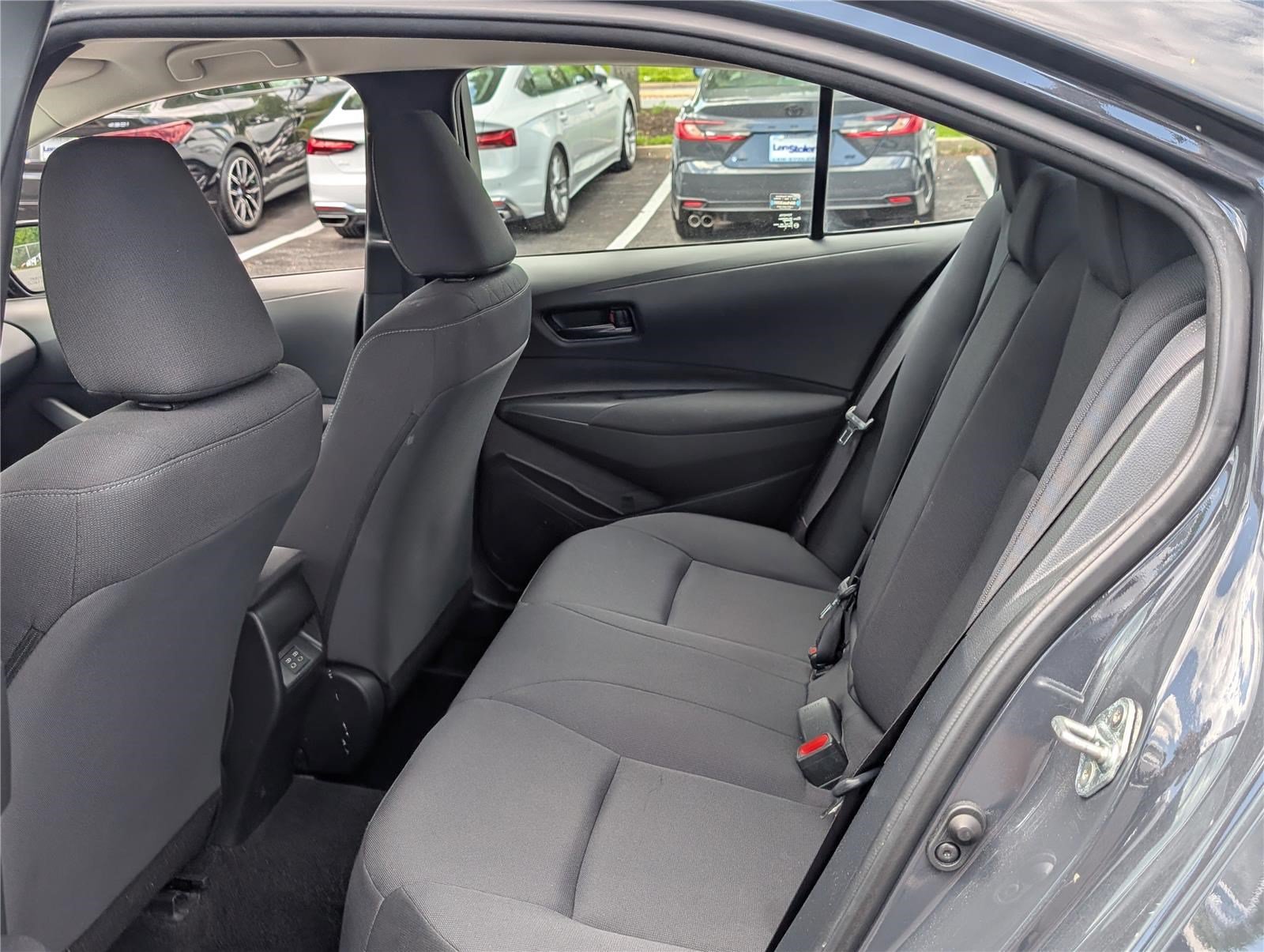 Used 2023 Toyota Corolla LE FWD image 13
