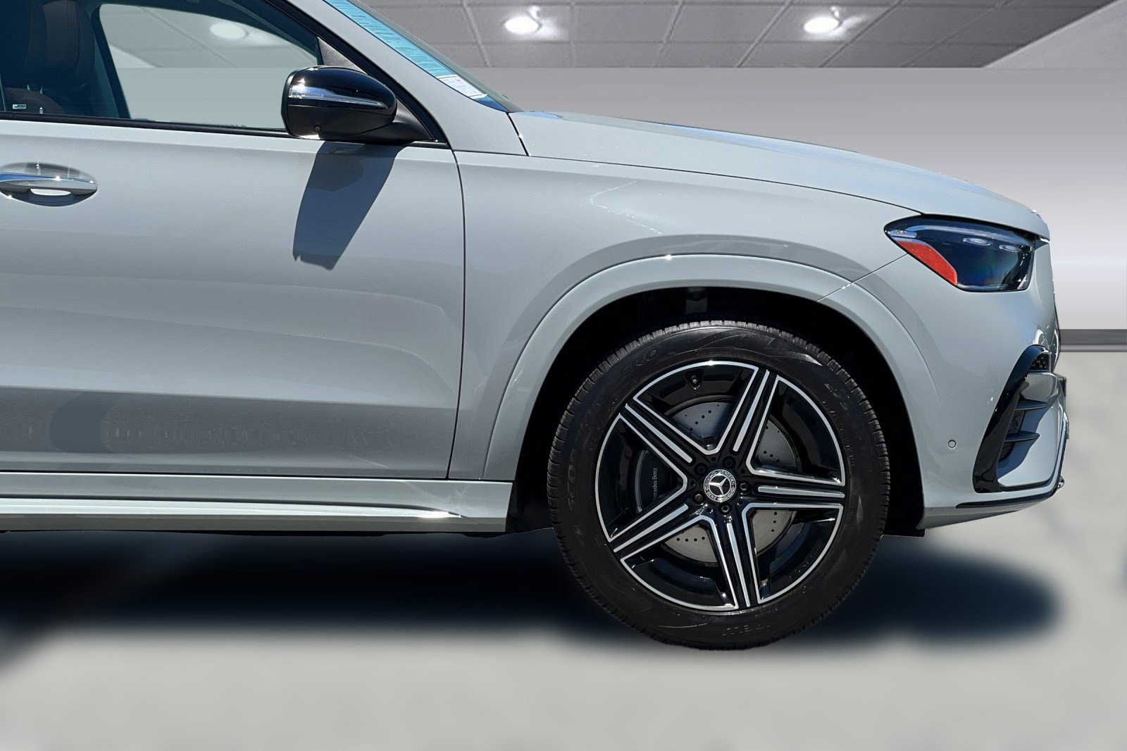 Certified 2025 Mercedes-Benz GLE 350 4MATIC image 36
