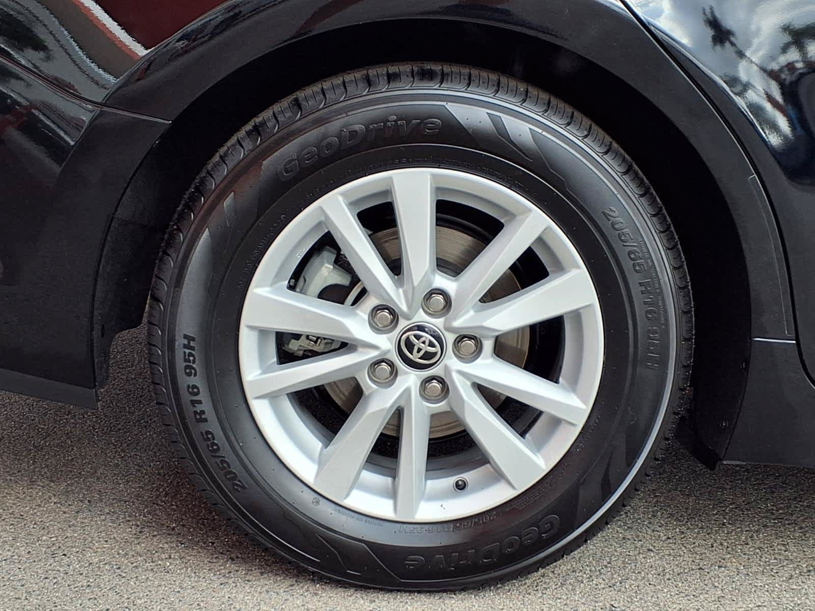 Certified 2026 Toyota Camry LE FWD image 7