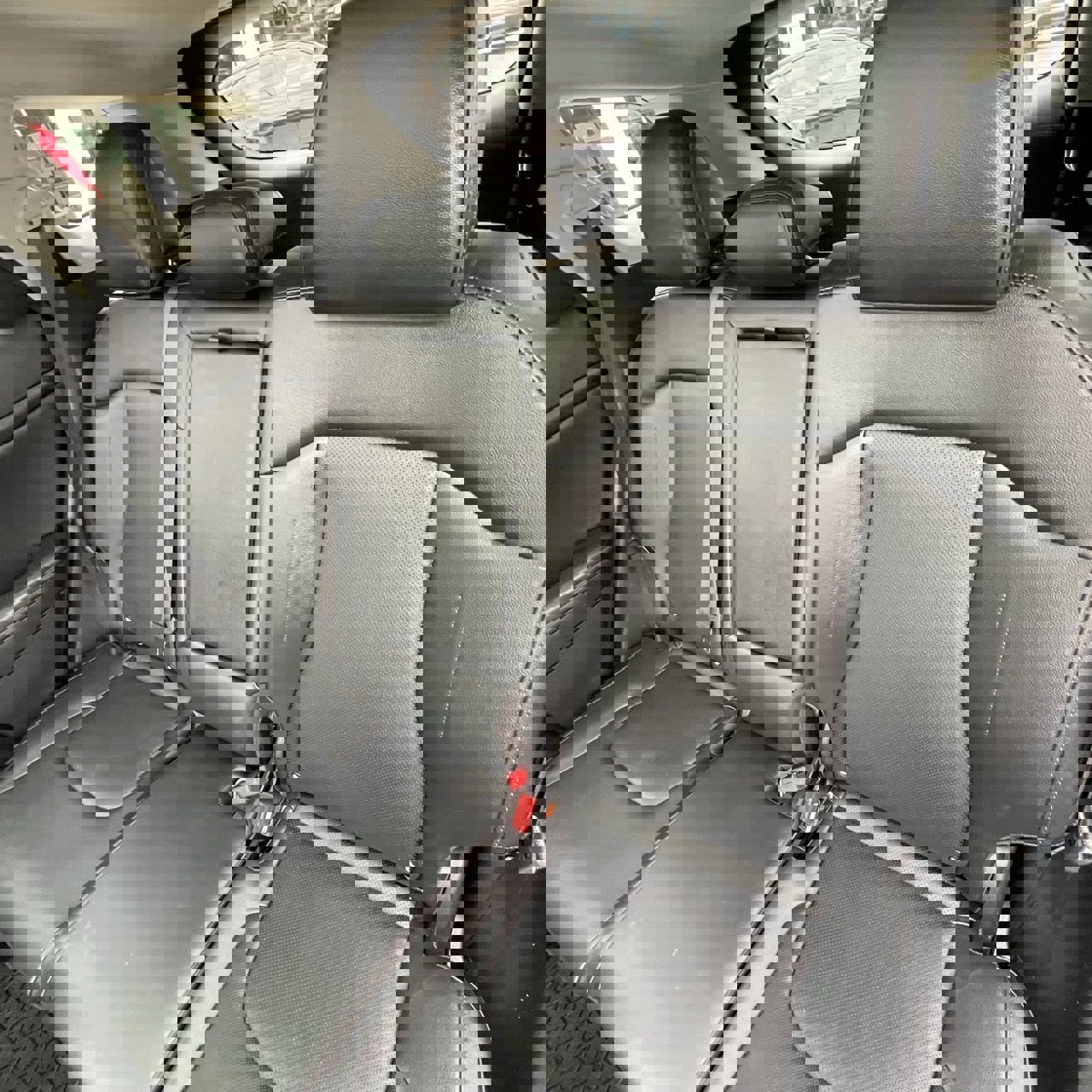 Used 2025 Kia Sportage EX w/ Premium Package image 23