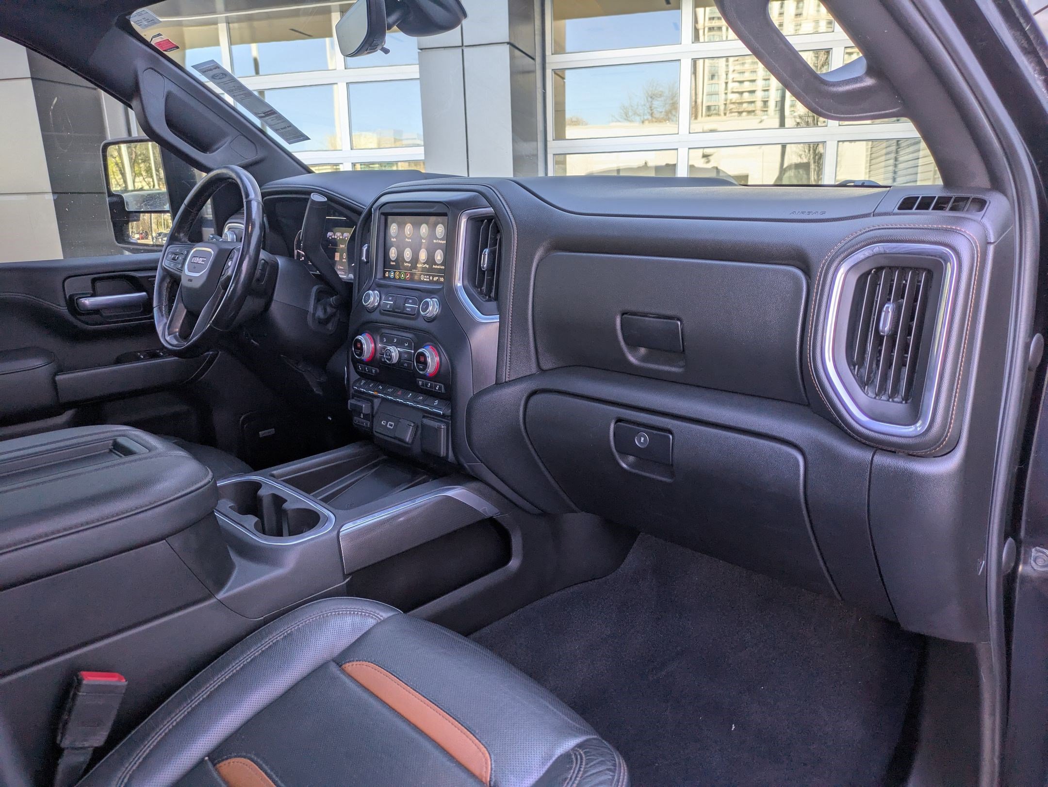 Used 2021 GMC Sierra 2500 AT4 w/ AT4 Premium Plus Package image 32