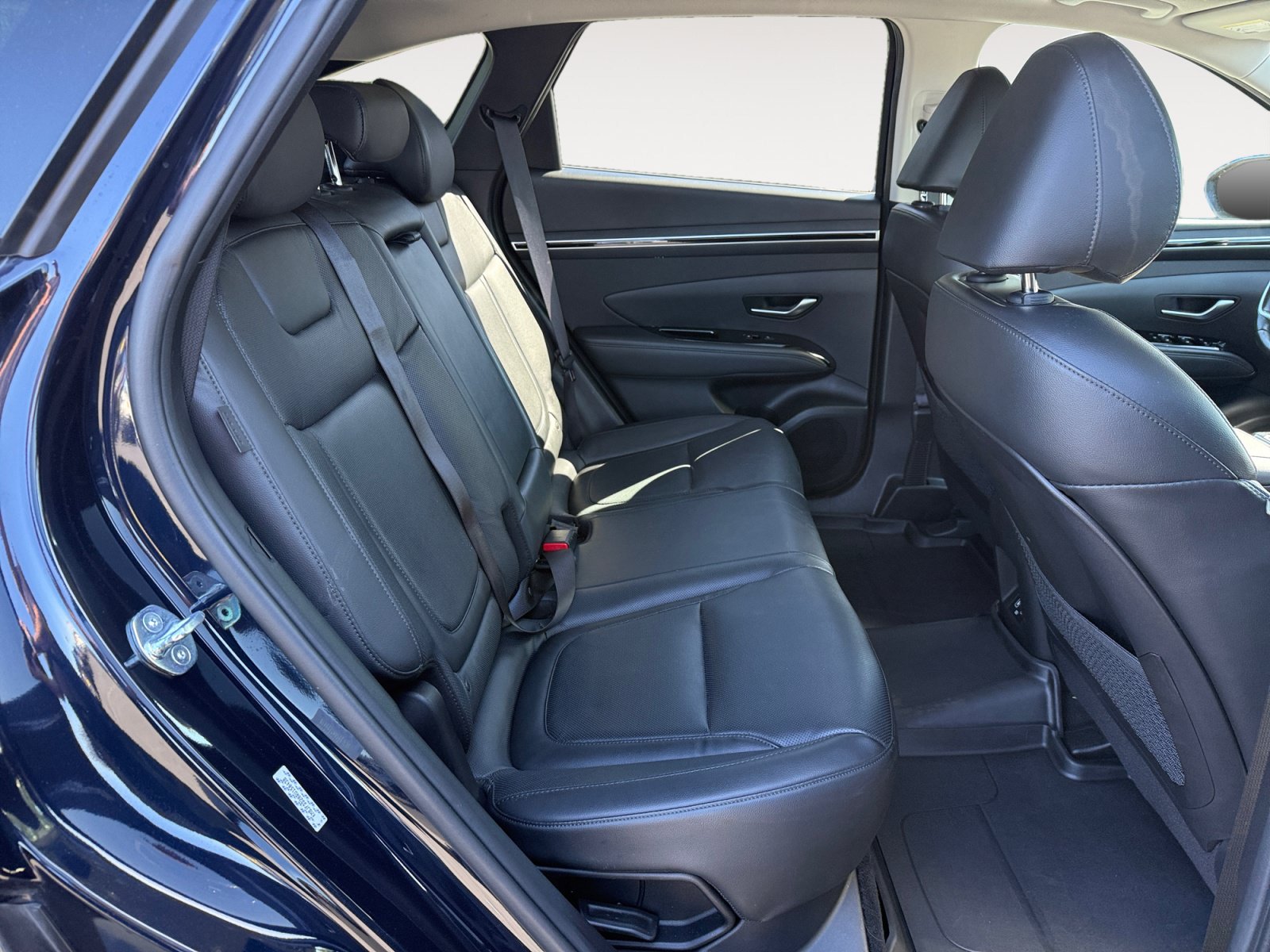 Certified 2024 Hyundai Tucson Limited AWD/4WD image 18