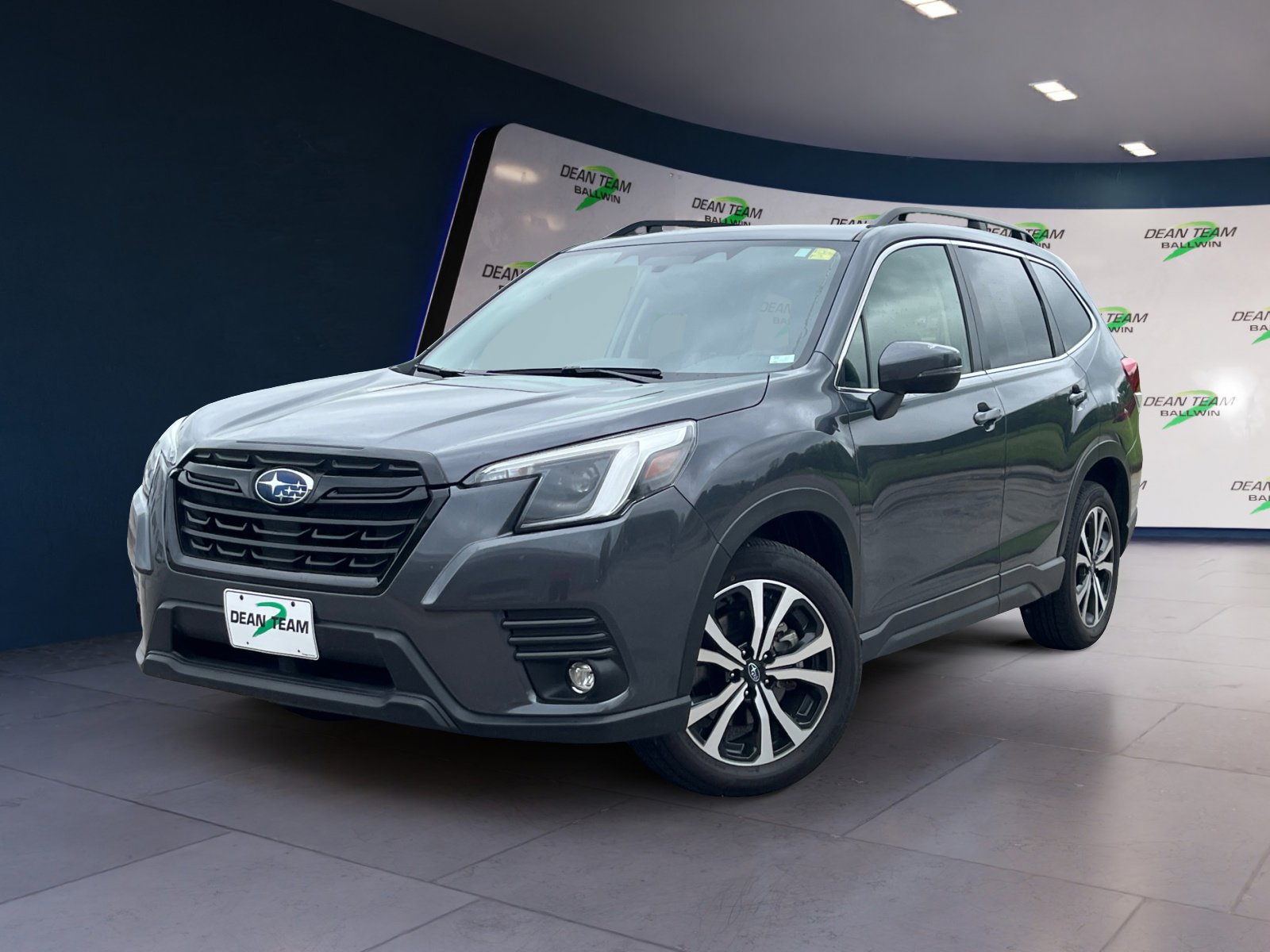 Used 2024 Subaru Forester Limited image 3