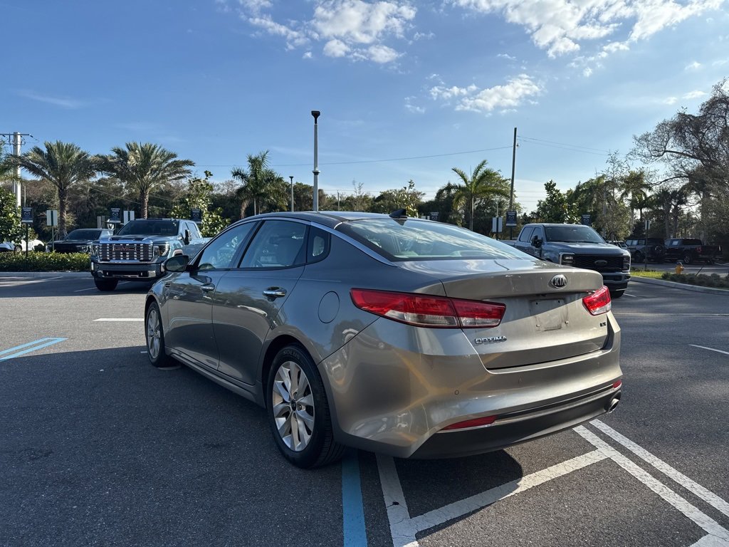 Used 2018 Kia Optima EX w/ Technology Package image 7