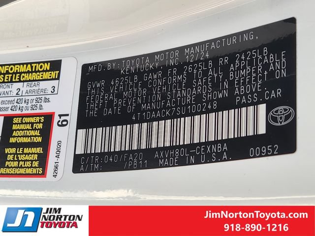 Used 2025 Toyota Camry LE FWD image 32