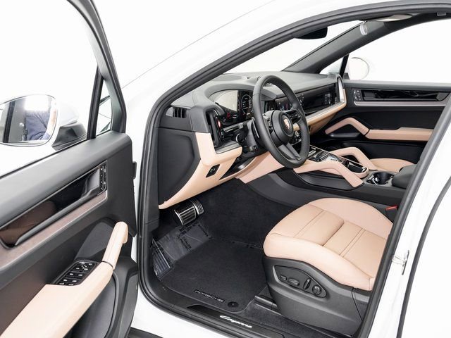 New 2026 Porsche Cayenne Coupe image 7
