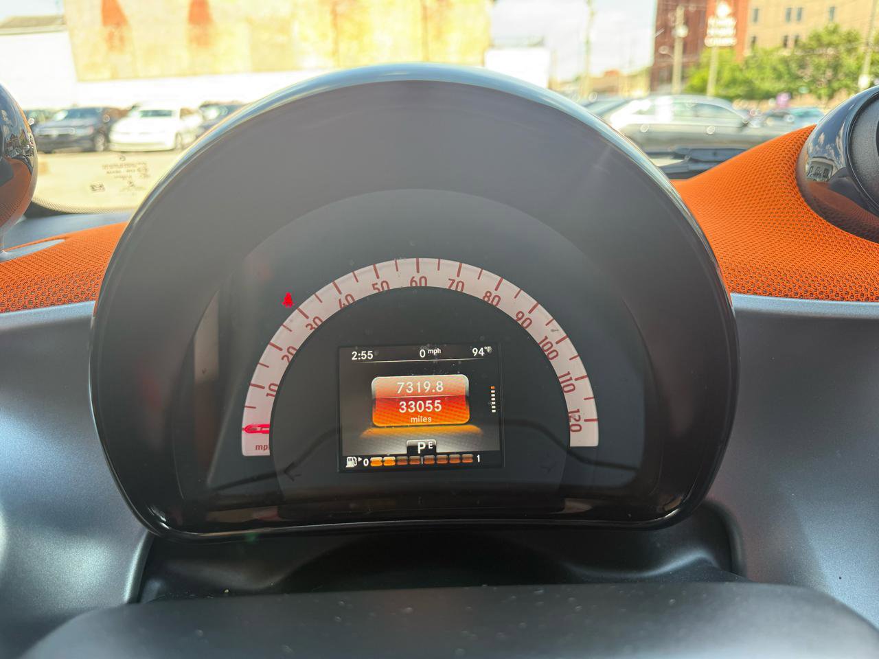 Used 2016 smart fortwo passion RWD image 10