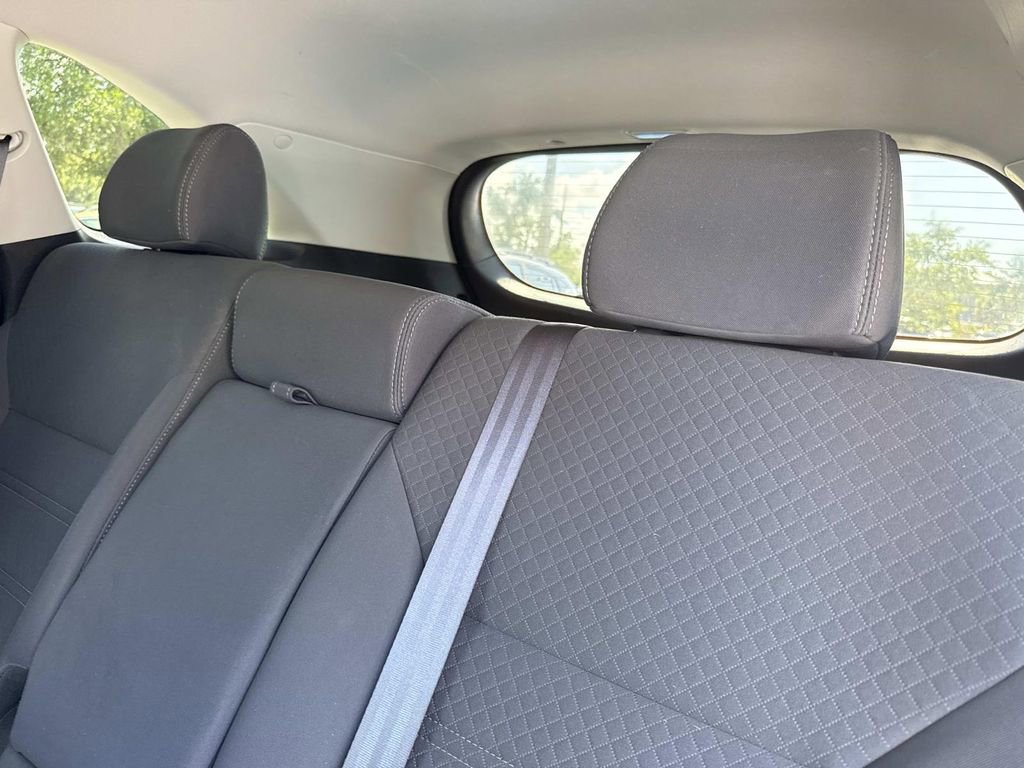Used 2017 Kia Sorento L FWD image 15