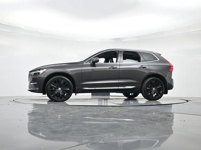Used 2022 Volvo XC60 B5 Inscription w/ Advanced Package image 32