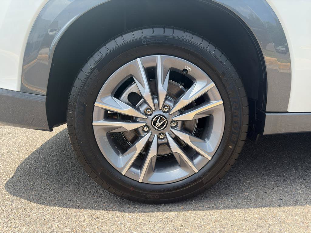Certified 2025 Acura ADX AWD image 31