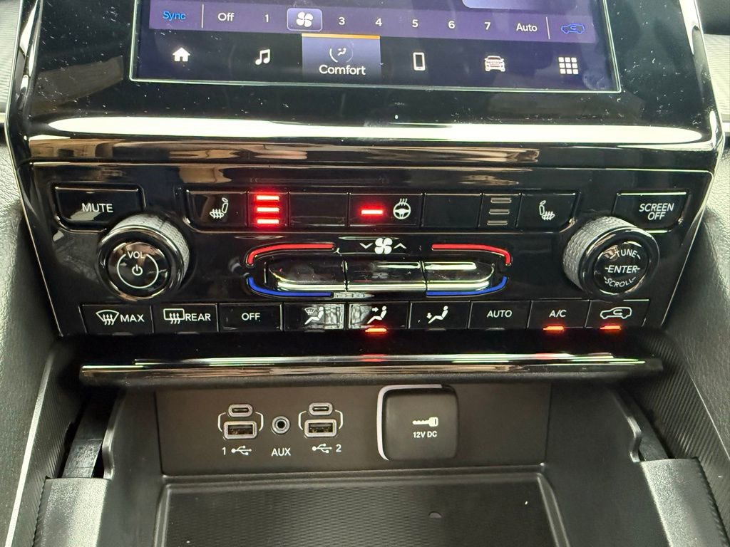 New 2025 Jeep Grand Cherokee Laredo w/ Luxury Tech Group I image 25