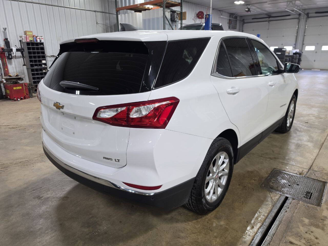 Used 2020 Chevrolet Equinox LT AWD/4WD image 8