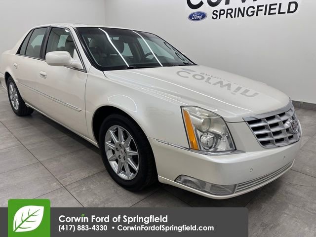 Used 2011 Cadillac DTS Luxury image 9