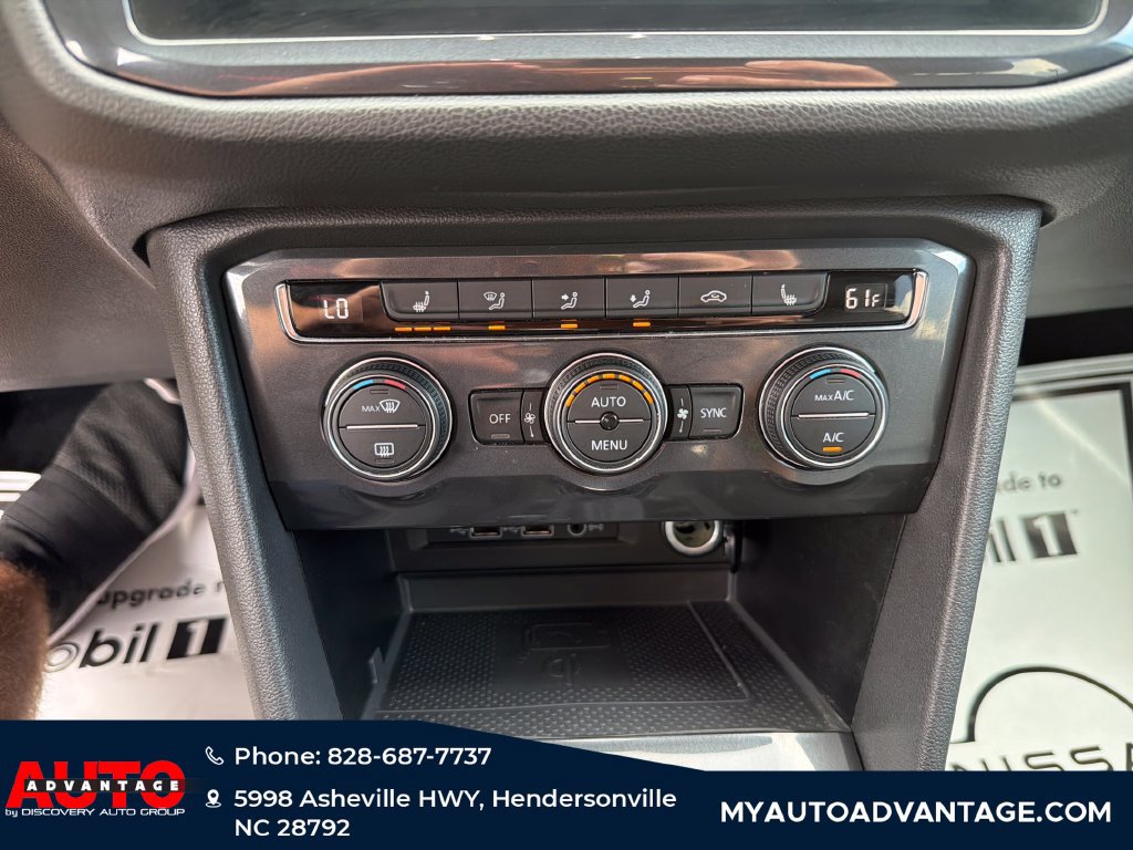 Used 2020 Volkswagen Tiguan SE R-Line AWD/4WD image 17