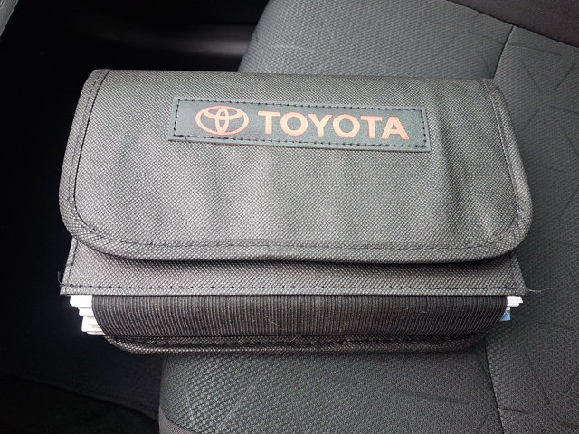 Certified 2024 Toyota RAV4 XLE w/ Convenience Package FWD image 27