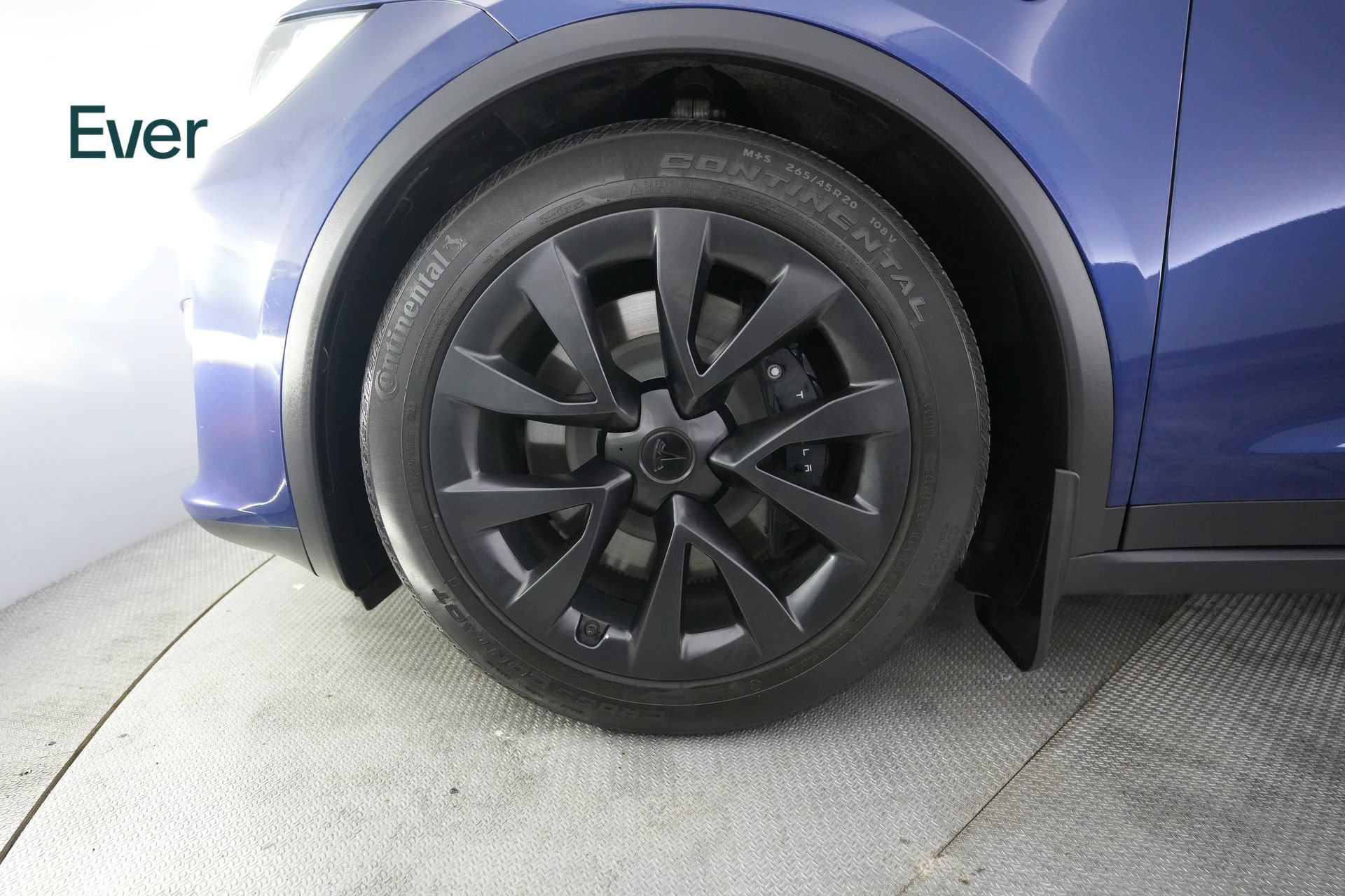 Used 2024 Tesla Model X AWD/4WD image 19