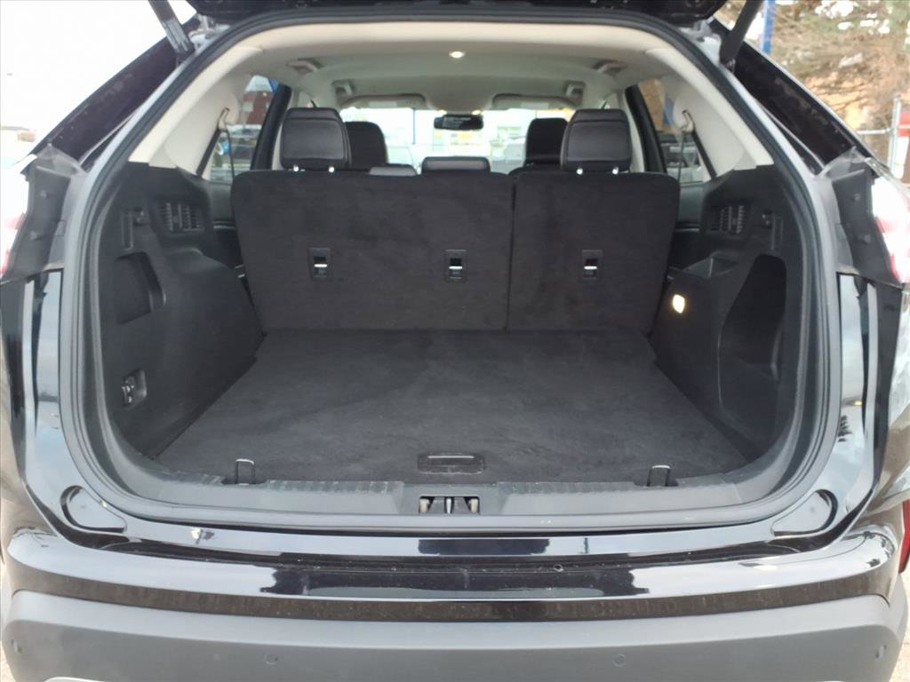 Certified 2022 Ford Edge SEL w/ Convenience Package image 10