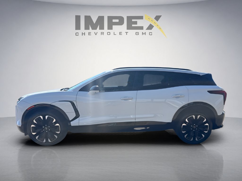 Used 2024 Chevrolet Blazer EV RS AWD/4WD image 2
